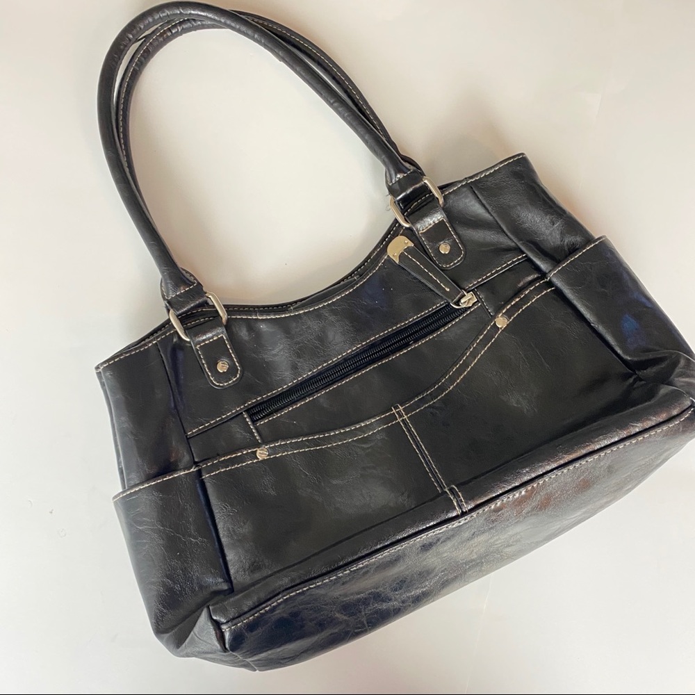 Basic Black Purse